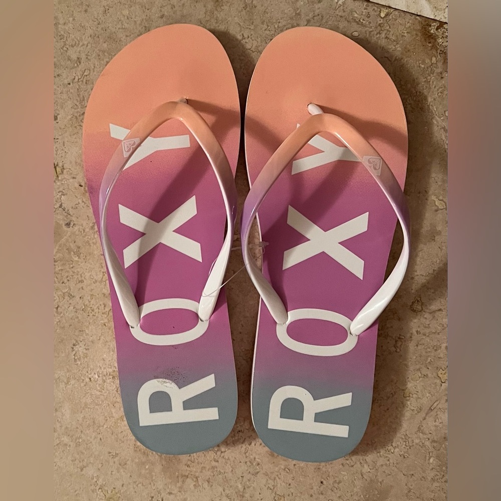 NWOT Roxy Colorblock Flip Flops